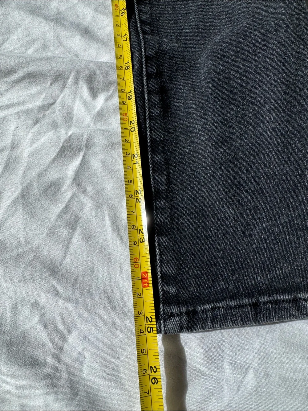 Good American Black Straight-Leg High-Rise Jeans